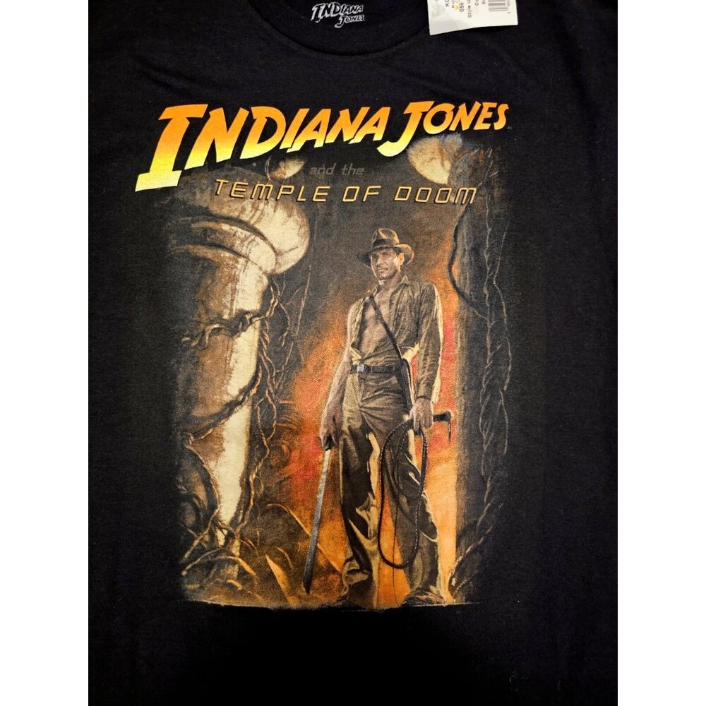 Retro Look Indiana Jones And The Temple Of Doom Mens Tshirt Size Small NWT